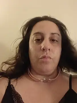Mannibee online show from 27, 7, 2026