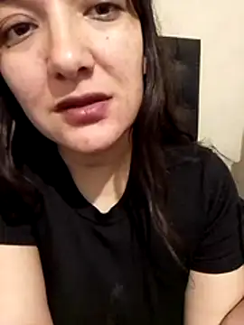 AnnaAmapola online show from 17, 7, 2026