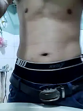 huynhji988 online show from 8, 7, 2026