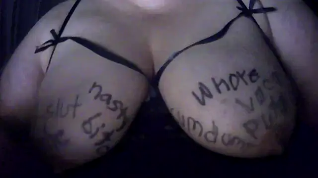 Milfcerda online show from 31, 10, 2025