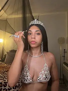Carameld0ll online show from 22, 7, 2026