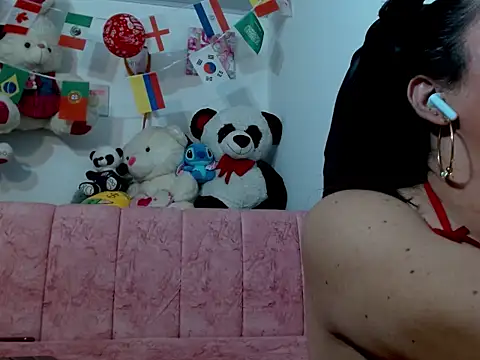 Snapshot of caticatrina_ chatting on 12, 7, 2026 caticatrina online show from 12, 7, 2026