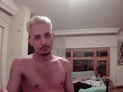 Snapshot of austindamon chatting on 9, 7, 2026 austindamon online show from 9, 7, 2026