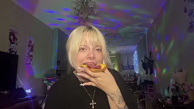 SusannAlai online show from 12, 7, 2026