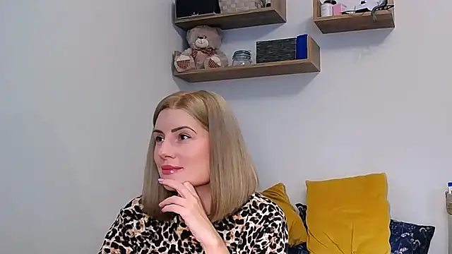 Snapshot of alisenties chatting on 17, 9, 2025 alisenties online show from 17, 9, 2025