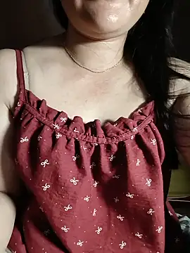 Snapshot of Nganquynh_2k2 chatting on 14, 7, 2026 Nganquynh 2k2 online show from 14, 7, 2026