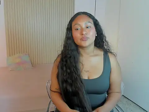 SerenaFordd online show from 14, 7, 2026
