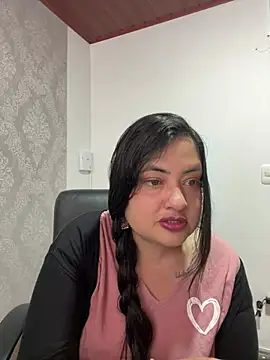 Antonella Bernal online show from 15, 7, 2026