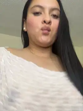 Nicoleqm online show from 16, 7, 2026