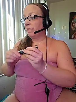 XxMs StarzxX online show from 14, 4, 2026