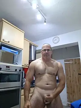 Lucas85530 online show from 3, 8, 2026