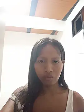 Snapshot of Yalu_Doll07 chatting on 19, 7, 2026 Yalu Doll07 online show from 19, 7, 2026