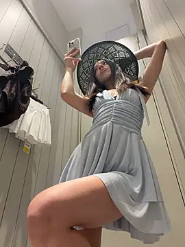 MoonLinaa online show from 20, 7, 2026