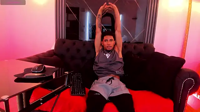 Snapshot of axel_black_xxx chatting on 20, 7, 2026 axel black xxx online show from 20, 7, 2026