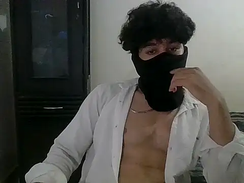 Snapshot of roxiii_ chatting on 19, 7, 2026 roxiii online show from 19, 7, 2026