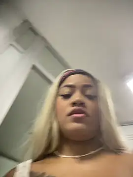 riri brunnete online show from 5, 4, 2026