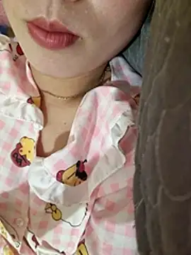 Remi sexy online show from 4, 8, 2026