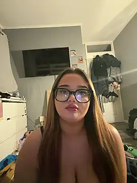 Cherryminxxx online show from 25, 7, 2026