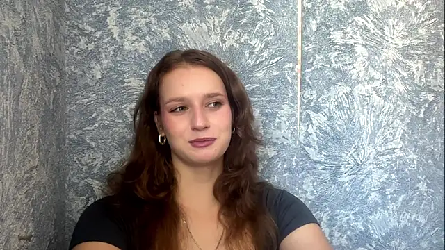 Snapshot of DelmyHyzer chatting on 4, 8, 2026 DelmyHyzer online show from 4, 8, 2026