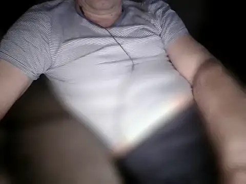 Snapshot of trebor600 chatting on 13, 2, 2025 trebor600 online show from 13, 2, 2025