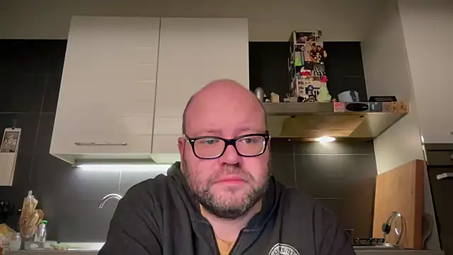 theitalianbear online show from 14, 12, 2024