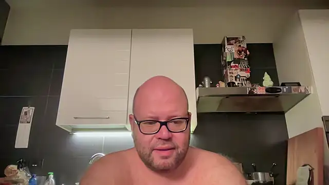 theitalianbear online show from 12, 9, 2025