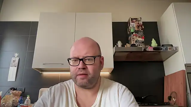 theitalianbear online show from 1, 10, 2025