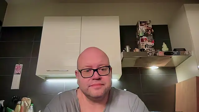 Snapshot of theitalianbear chatting on 27, 4, 2026 theitalianbear online show from 27, 4, 2026