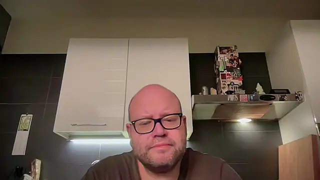 Snapshot of theitalianbear chatting on 5, 5, 2026 theitalianbear online show from 5, 5, 2026