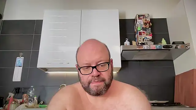 theitalianbear online show from 17, 7, 2026
