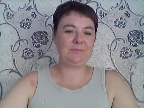 Snapshot of CherryLove7777 chatting on 28, 7, 2026 CherryLove7777 online show from 28, 7, 2026