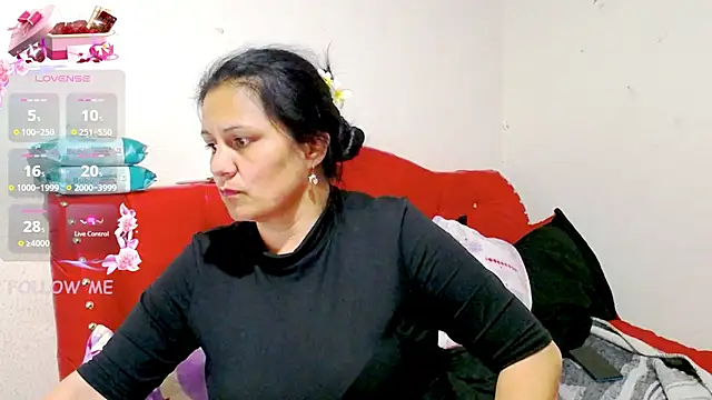 Snapshot of sexy_jhoan88 chatting on 1, 10, 2025 sexy jhoan88 online show from 1, 10, 2025