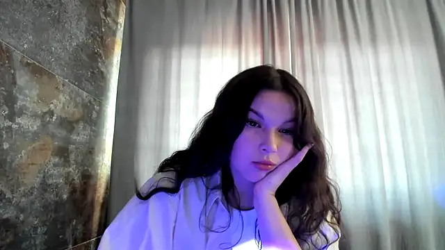 Veronika5404 online show from 3, 8, 2026