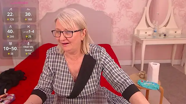Snapshot of LadyAlana chatting on 21, 4, 2026 LadyAlana online show from 21, 4, 2026