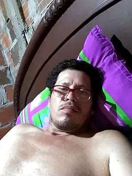 traviesoomariobros online show from 1, 8, 2026