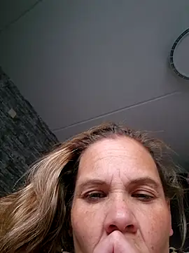 JoyceAndFriends online show from 2, 8, 2026