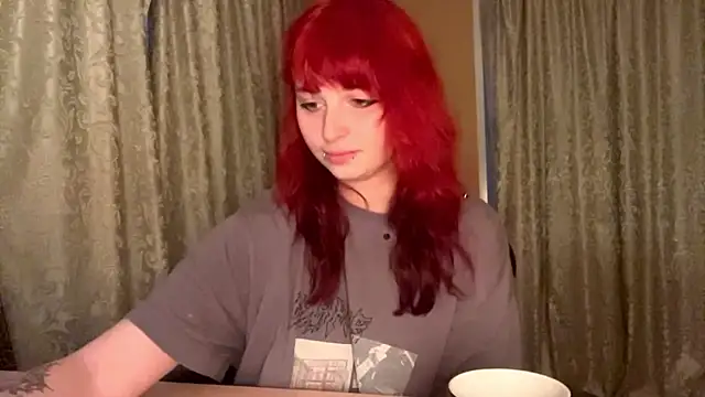 LyndseyCronshaw online show from 7, 8, 2026