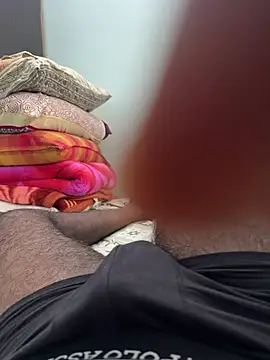make you cum 00 online show from 4, 8, 2026