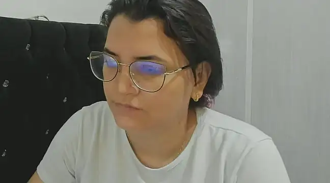 Snapshot of MARILYN_GARCIA chatting on 10, 12, 2024 MARILYN GARCIA online show from 10, 12, 2024