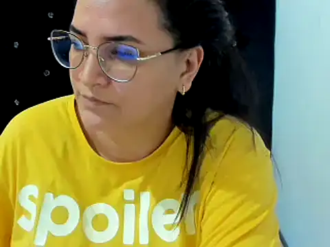 Snapshot of MARILYN_GARCIA chatting on 27, 12, 2024 MARILYN GARCIA online show from 27, 12, 2024