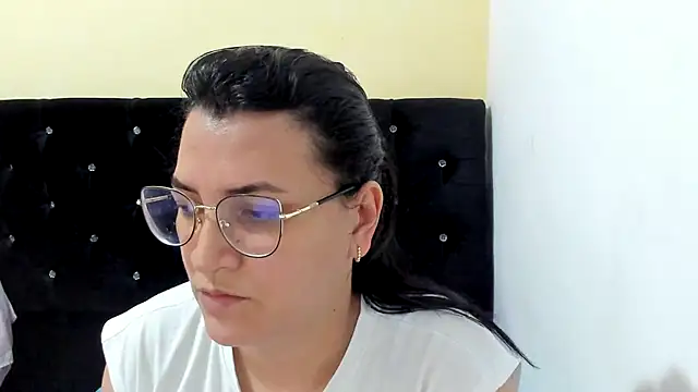 Snapshot of MARILYN_GARCIA chatting on 6, 1, 2025 MARILYN GARCIA online show from 6, 1, 2025