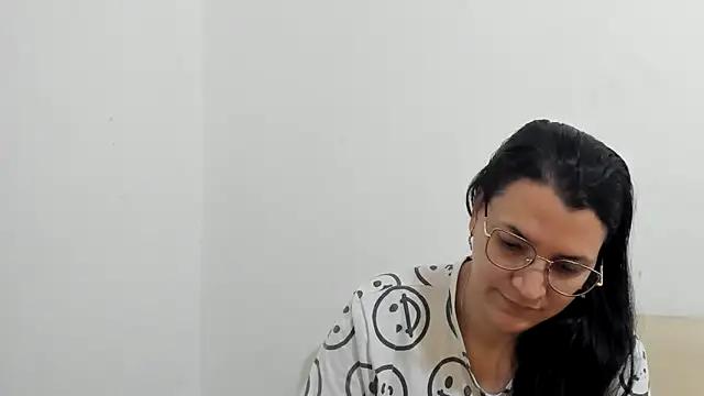 MARILYN GARCIA online show from 12, 2, 2026