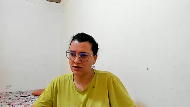 MARILYN GARCIA online show from 12, 6, 2026