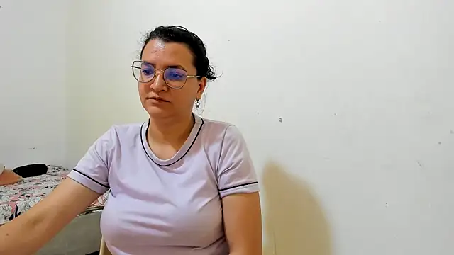 MARILYN GARCIA online show from 15, 6, 2026