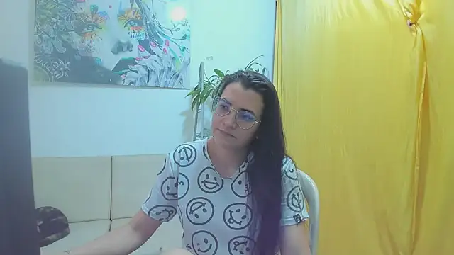 MARILYN GARCIA online show from 10, 7, 2026