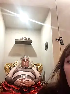 FrenchBdsm online show from 6, 8, 2026