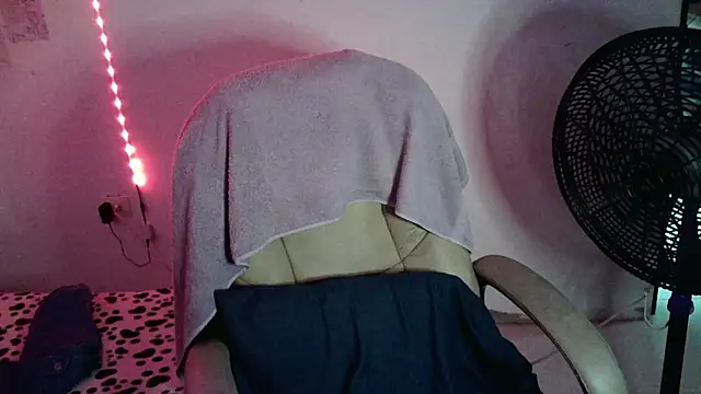 NoxxVelveth online show from 7, 8, 2026