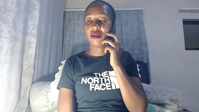 Snapshot of leanna23 chatting on 11, 1, 2025 leanna23 online show from 11, 1, 2025