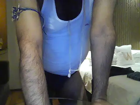 Snapshot of rarindam17 chatting on 23, 3, 2026 rarindam17 online show from 23, 3, 2026
