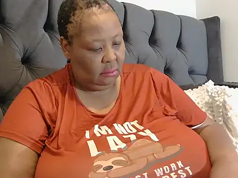 nancy111 online show from 4, 11, 2025